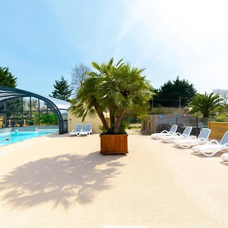 Camping Les Carolins Saint-Lo-d'Ourville Exterior photo