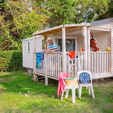 Camping Les Carolins Saint-Lo-d'Ourville Exterior photo