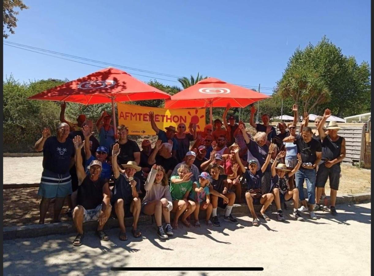 Les Carolins Saint-Lo-d'Ourville