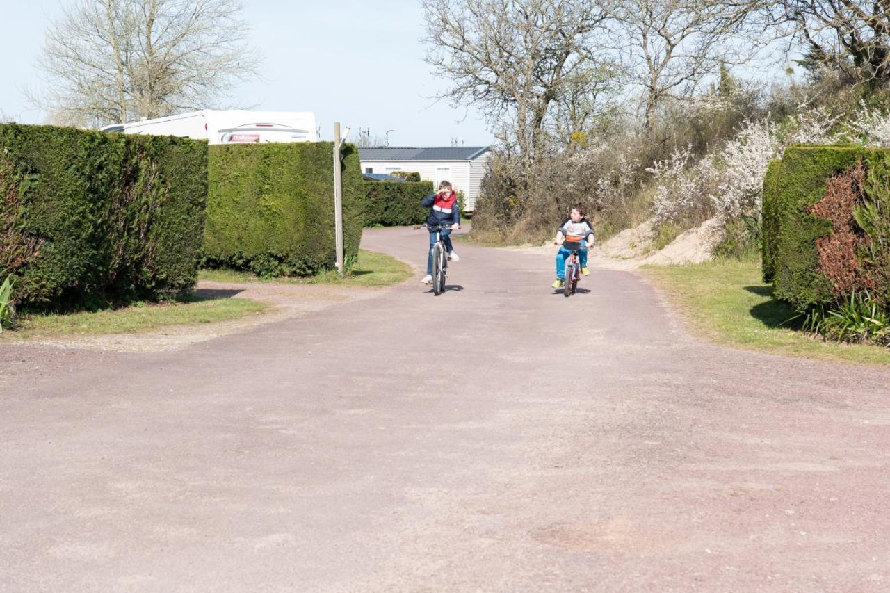 Les Carolins Campsite Saint-Lo-d'Ourville