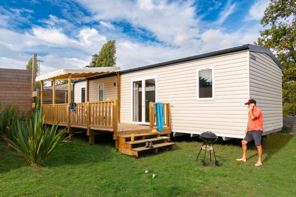 Les Carolins Campsite Saint-Lo-d'Ourville