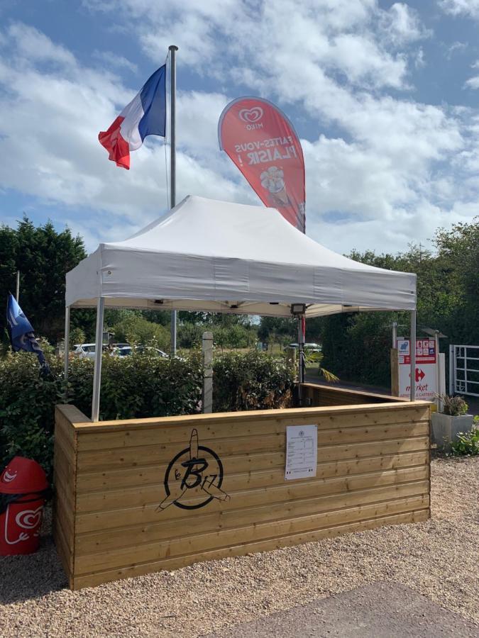 Les Carolins Saint-Lo-d'Ourville
